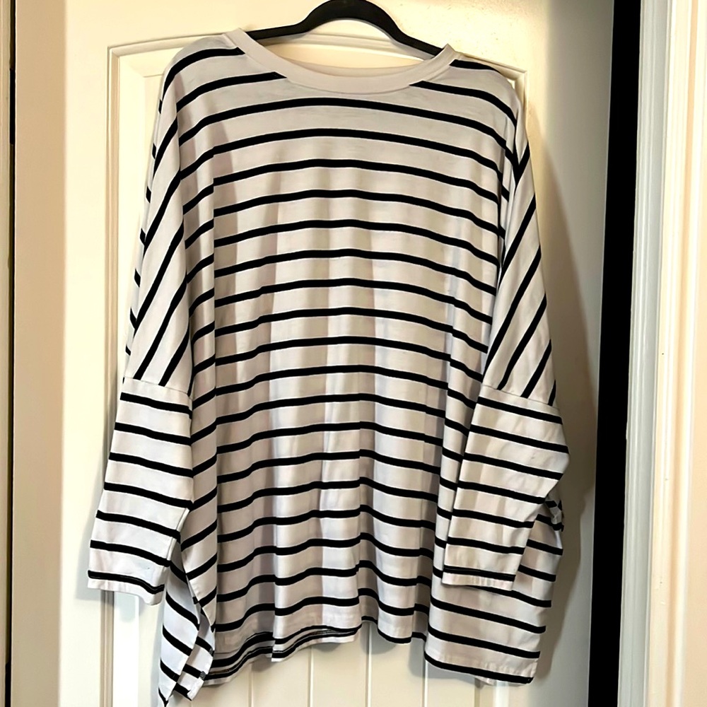 SHEIN 3/4 batwing sleeve top size 3x